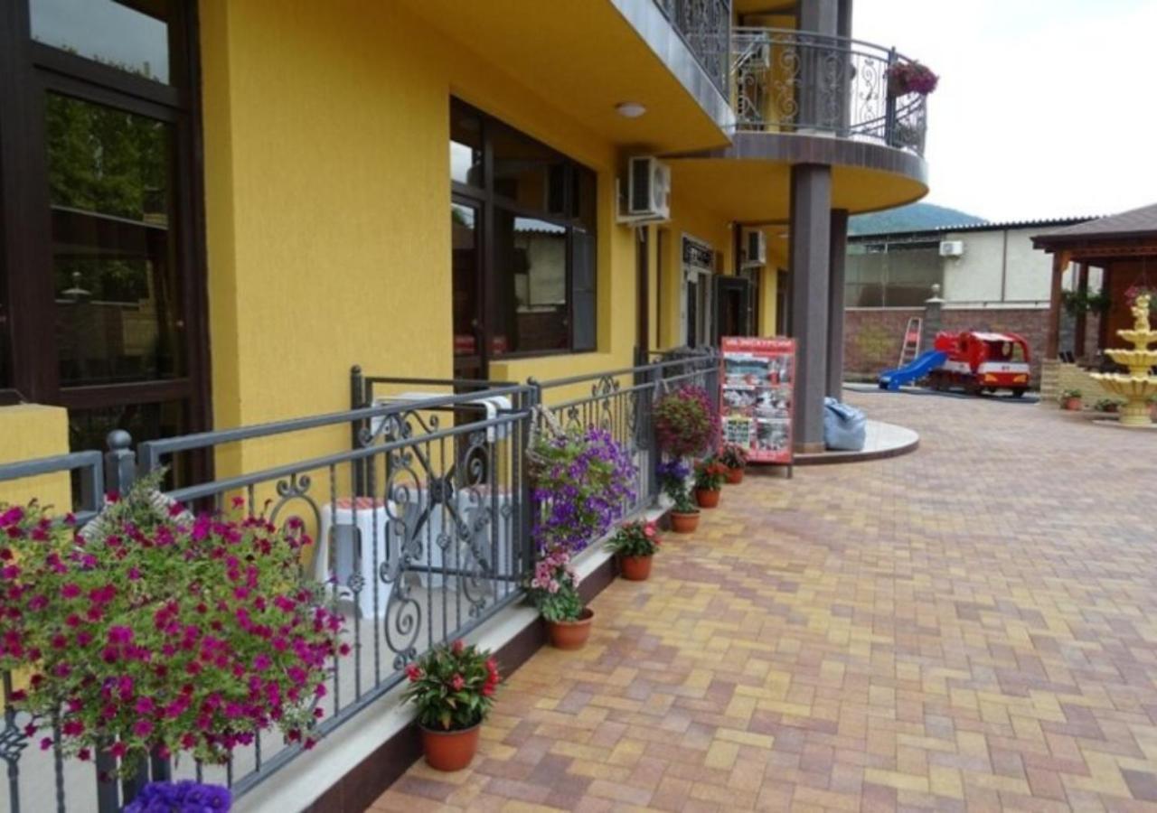Коралл - Coral Sea Hotel Gantiadi Kültér fotó