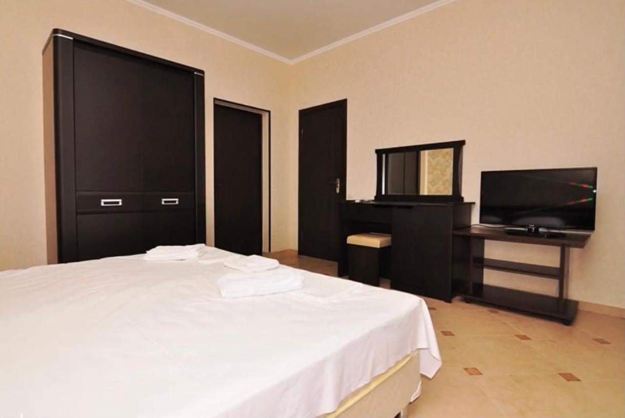 Коралл - Coral Sea Hotel Gantiadi Kültér fotó
