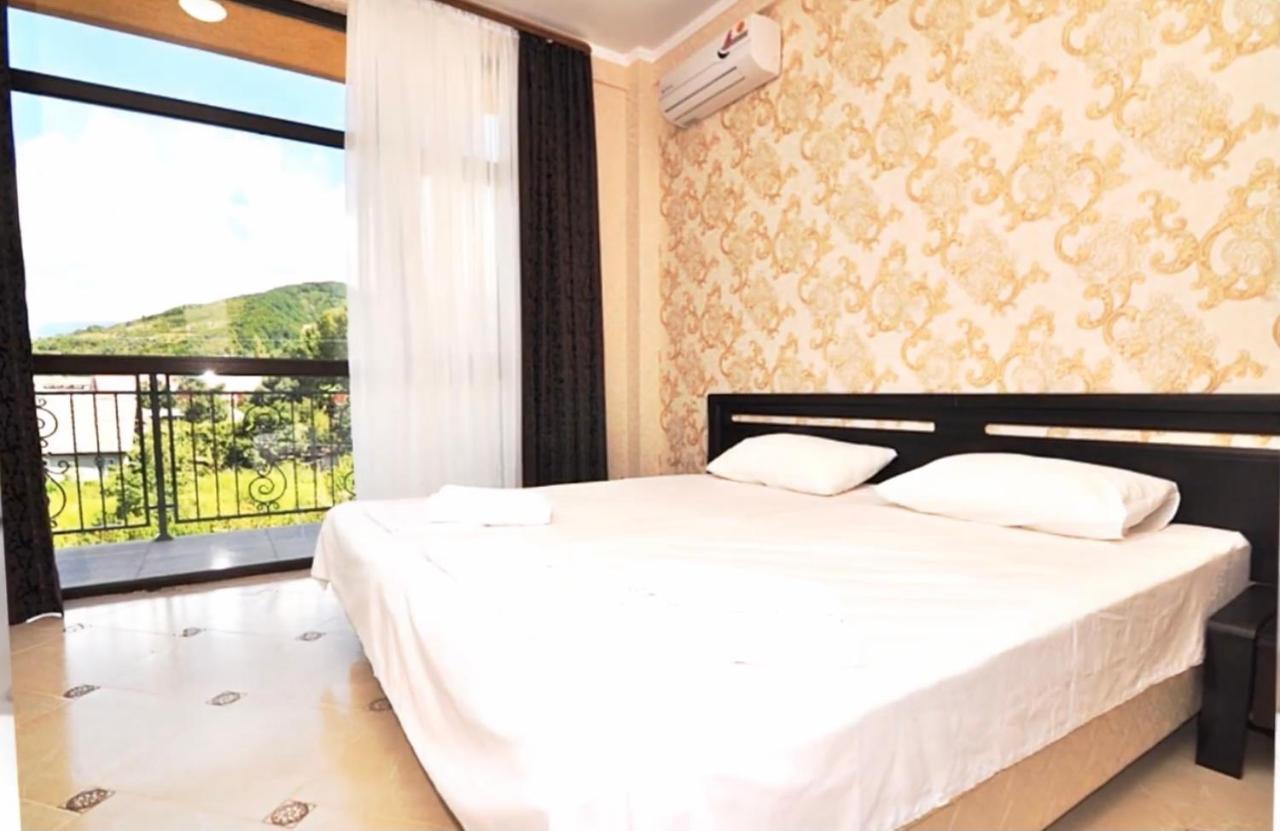Коралл - Coral Sea Hotel Gantiadi Kültér fotó