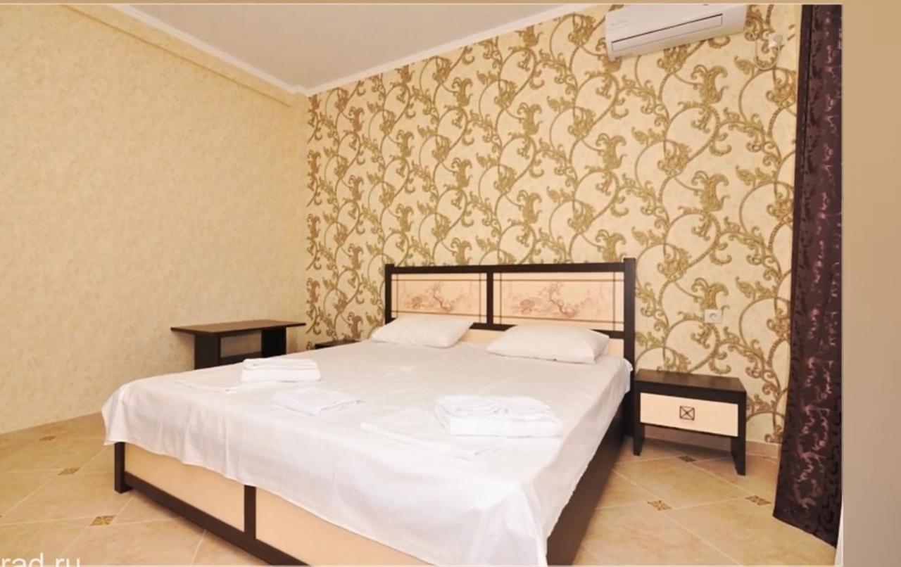 Коралл - Coral Sea Hotel Gantiadi Kültér fotó