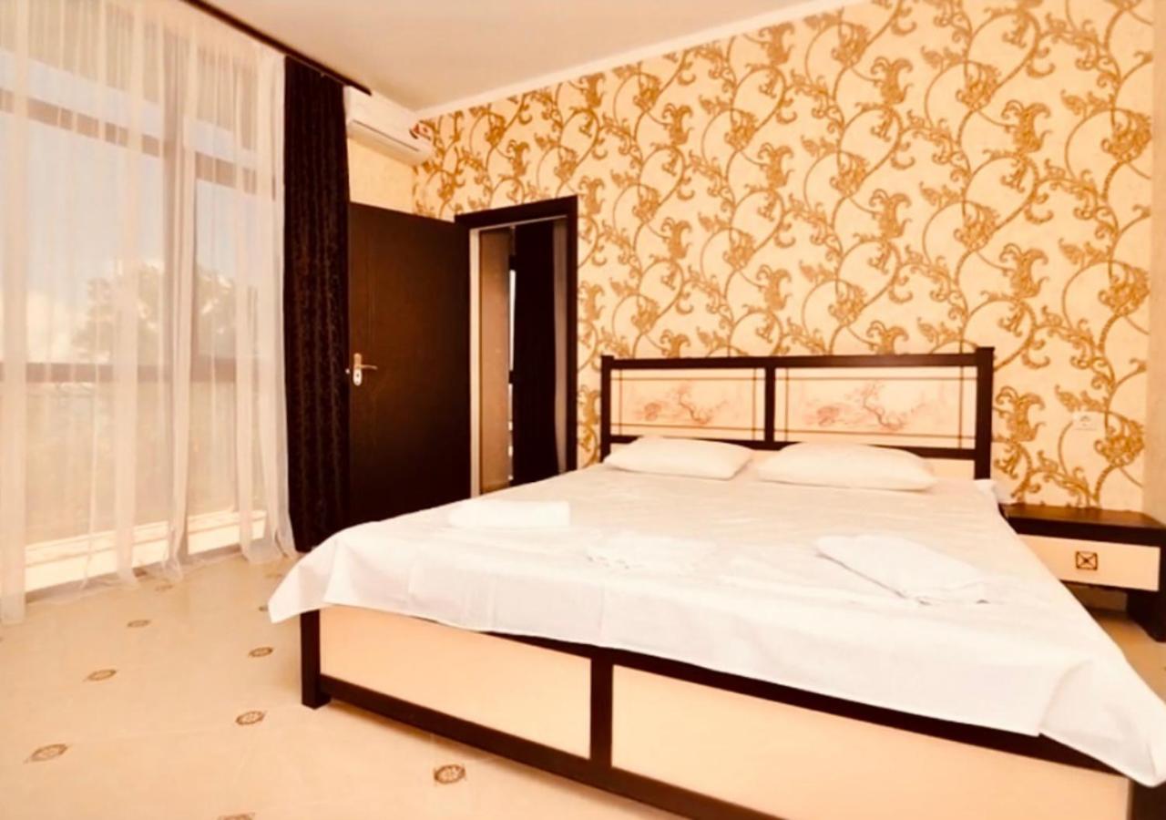 Коралл - Coral Sea Hotel Gantiadi Kültér fotó