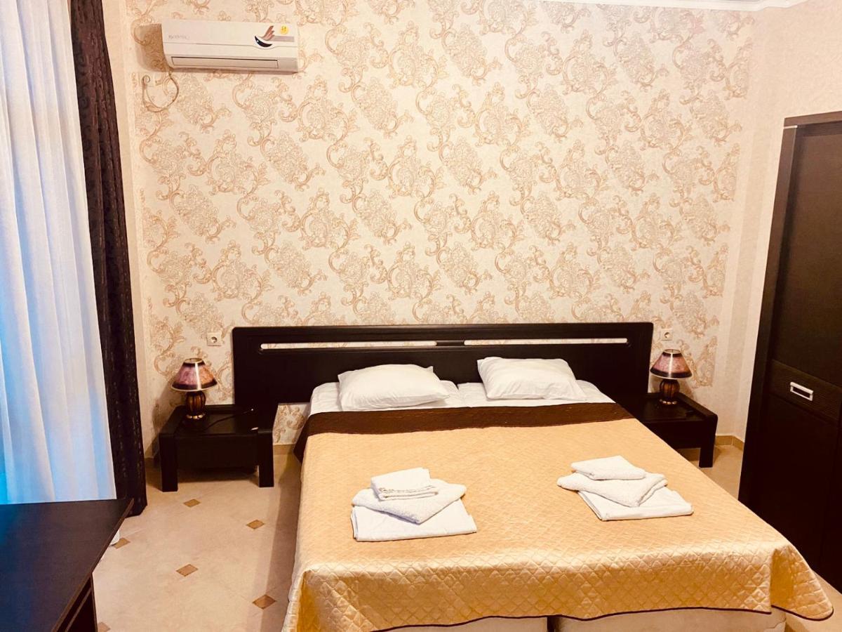Коралл - Coral Sea Hotel Gantiadi Kültér fotó